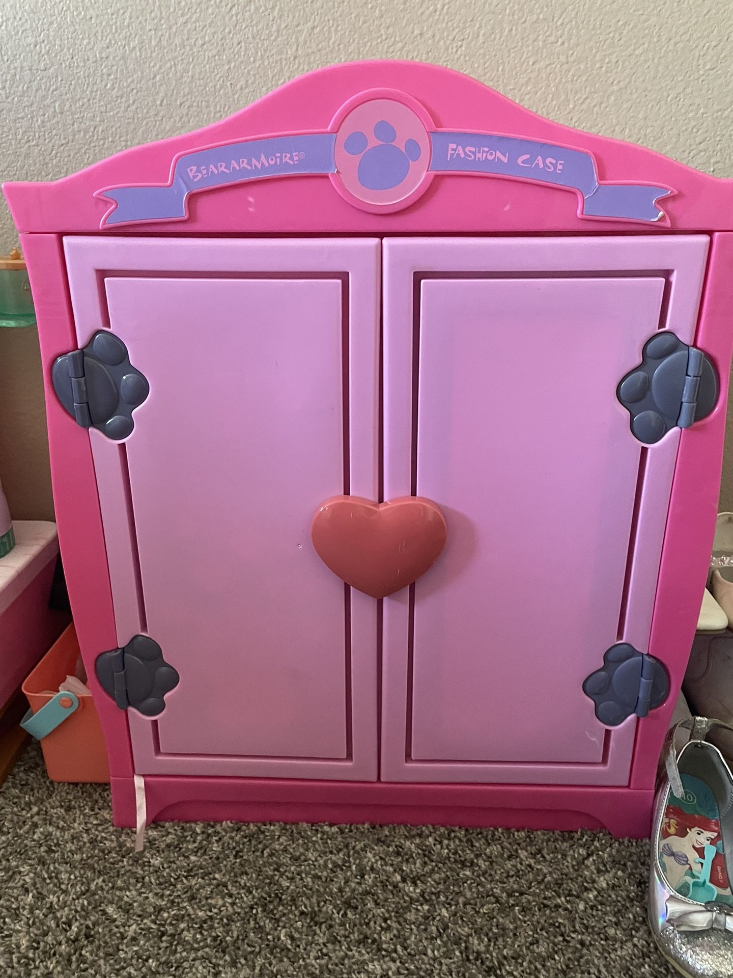 Build a Bear closet And accessories