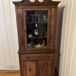 Kitchen Cabinet