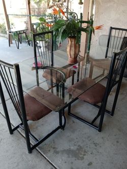 Selling Comedor Glasses 4 Sillas Big Size 75/Inch X37 Inch
