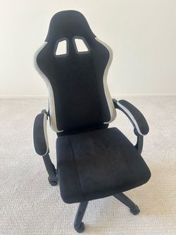 Gaming chair