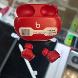 Beats in ear headphones with Charging Case