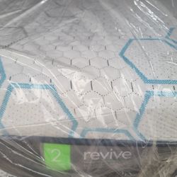 New Queen Size Rivive Mattress