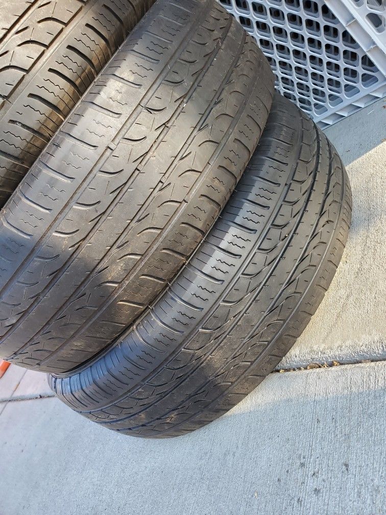 Set Of 215-65-17 Good Condition