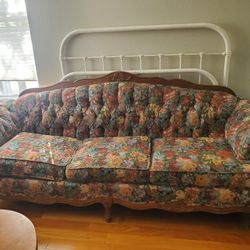 Vintage French Floral Couch And Loveseat