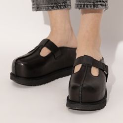 UGG Goldenstar Hi Clog NWOT 