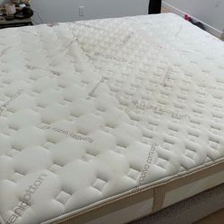 King Saatva Loom & Leaf 12" Mattress, Boxsprings and Metal Bed Frame