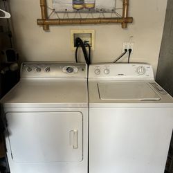 Great Condition Washer And Dryer By GE Original 
