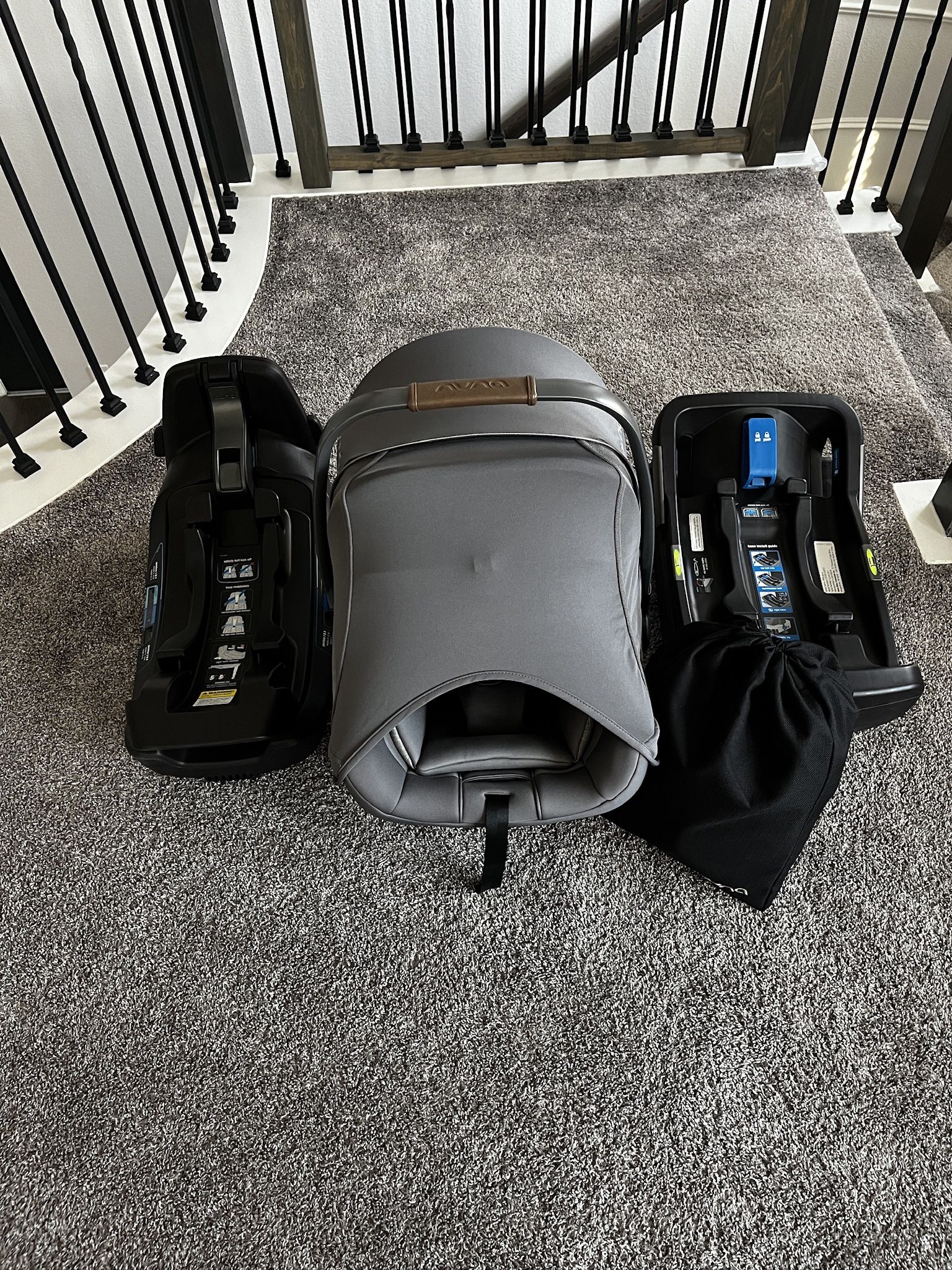 Nuna Pipa Lite Lx infant Car Seat And Two Bases Bundle