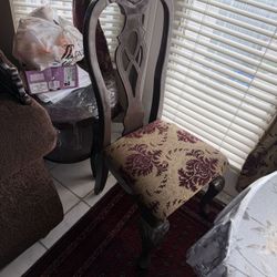 Brand New Luxury Couches And Tables/curtains 