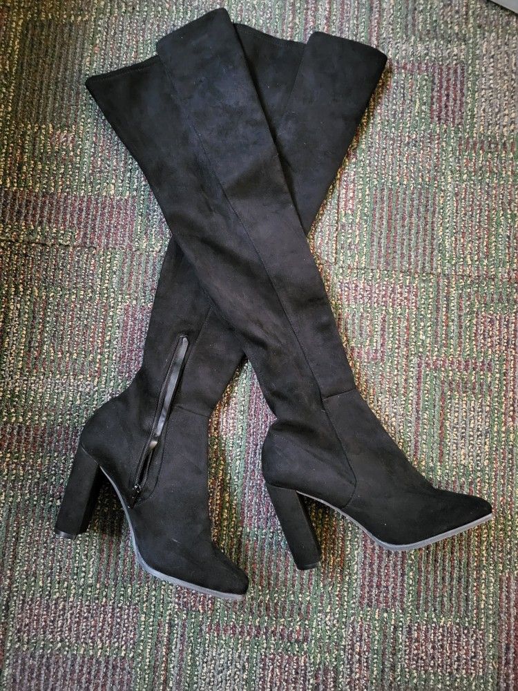 Aldo Flex Suede Boots