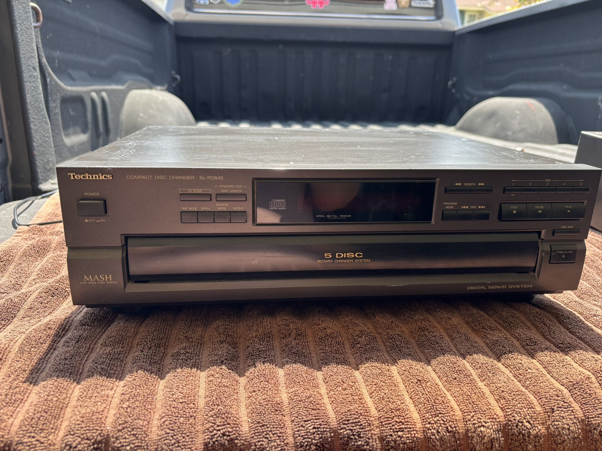 Technics 5 Disc CD Player