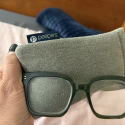 Peepers Montage Readers 2.75 X  Ultra Stylish 