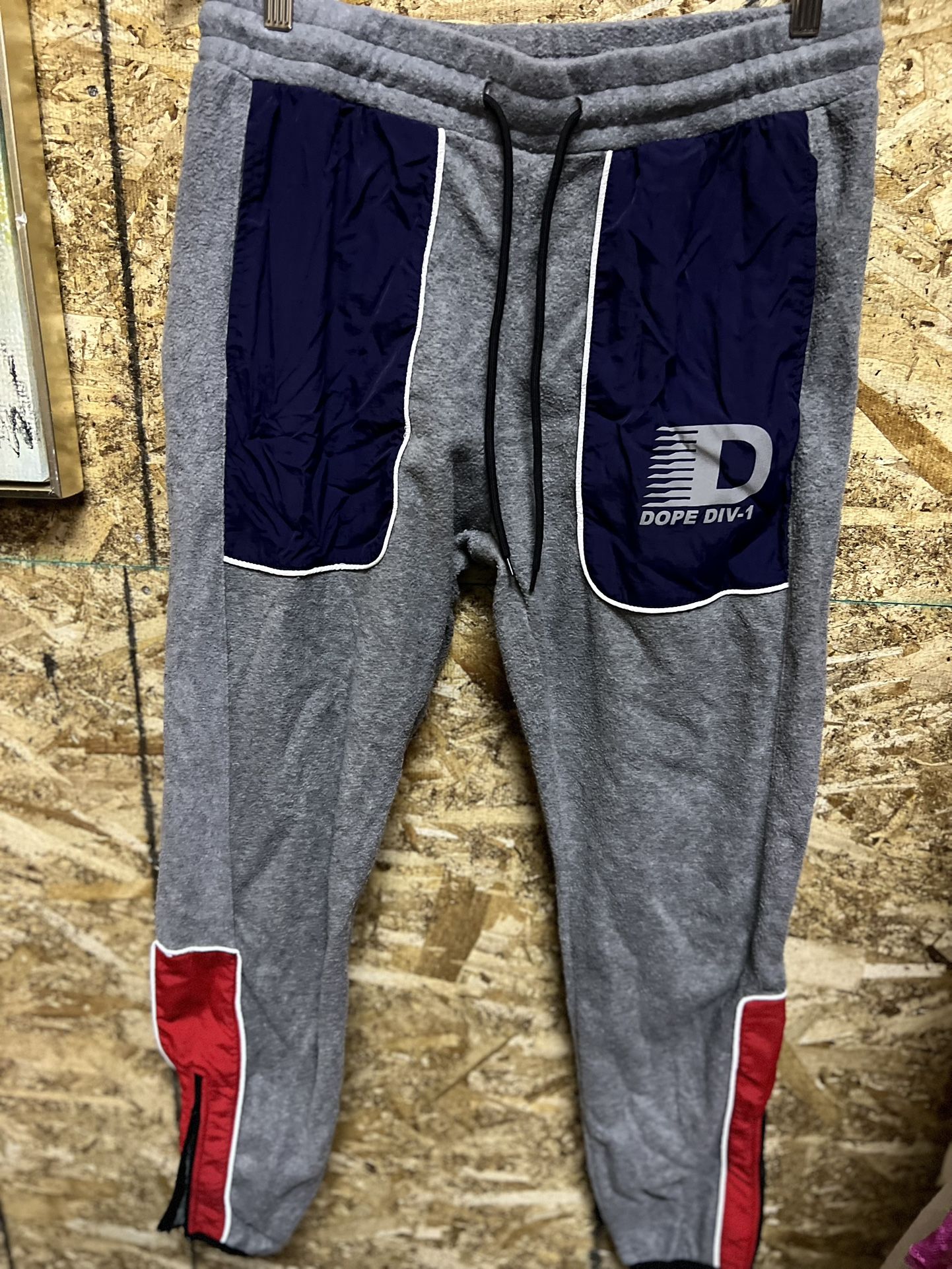 Sweat pants