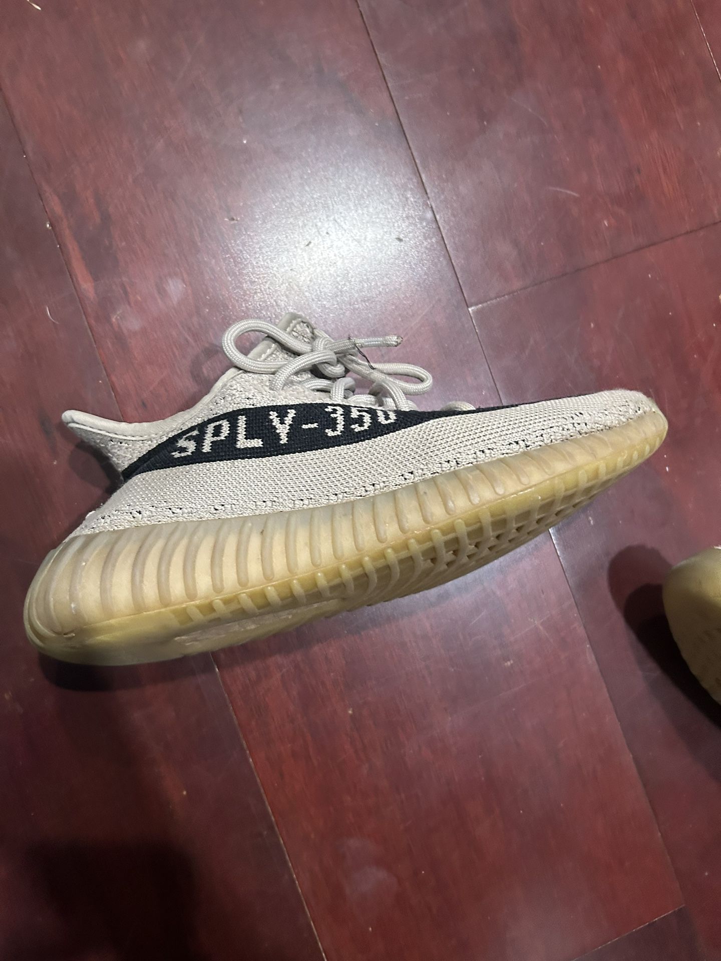 Yezzy 350 Slate V2 Size 7