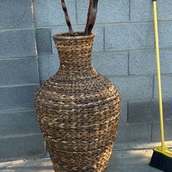 43” tall basket