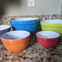 Ceramic Nesting/Mixing Bowl Set Of 5