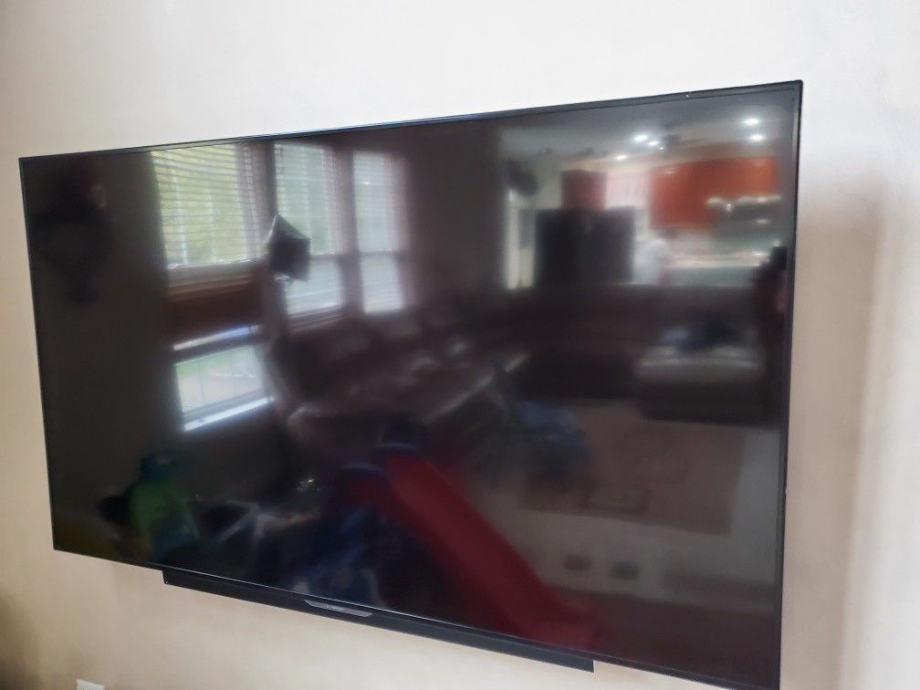 Sharp Aquos 80 inch TV plus Vizio wireless Surround System