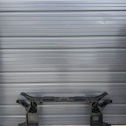 HYUNDAI TUCSON ORIGINAL OEM FRONT RADIATOR SUPPORT 2025-2026