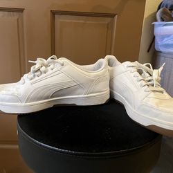 Puma Rebound Joy Low Top Sneaker