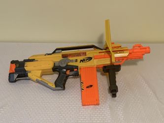 Nerf Stampede with Tripod and shield