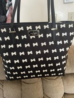 Kate Spade. Purse With Wallet