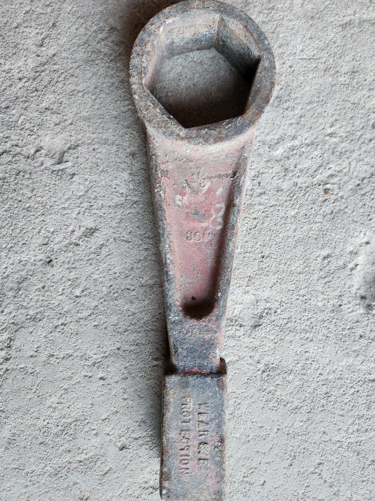 2 7/8 Hammer Wrench
