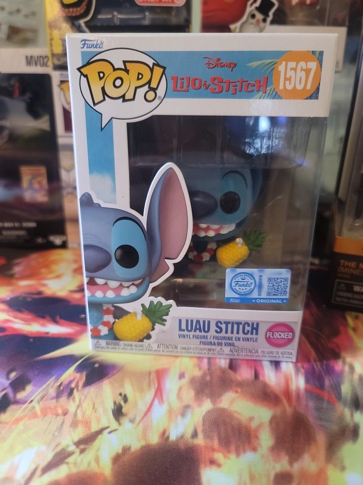Funko Pop Luau Stitch Flocked