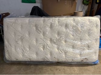 Twin bed