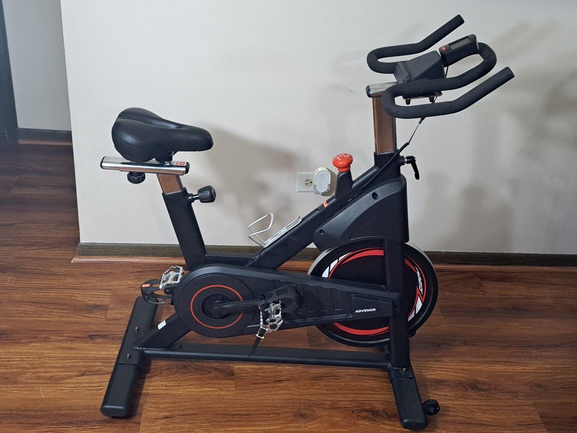 NEW --Adventor magnetic exercise bike