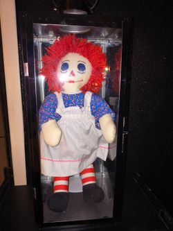 Hanging Display box with raggedy Ann