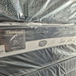 NEW  QUEEN ORTOPEDIC MATTRESS