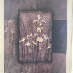 Elegant Floral Canvas Wall Art – Neutral / Vintage Style