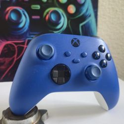 Wireless Xbox Controller. Series , One.