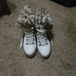 Brand New Faux Fur Leather Winter Boots 