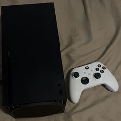 Xbox one Series X (1 terabyte)