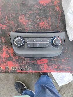Nissan Sentra AC Control Unit