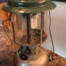 Coleman Lantern Model 220D Chrome Dual Mantle Sunshine Of The Night 1948 B48 with wood case