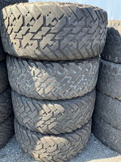 Vendo 35/12.50/R20 las 4 llants por $220