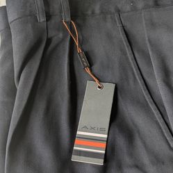 Axis Dress Pants Men’s Pleated Black  ( Unhemmed)Size 42

100% Silk
