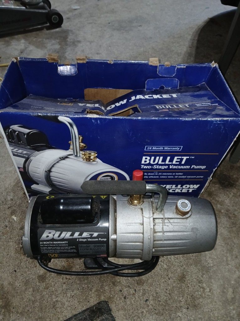 Yellow Jacket Bullet 93600 7cfm Hvac Vacuum Pump