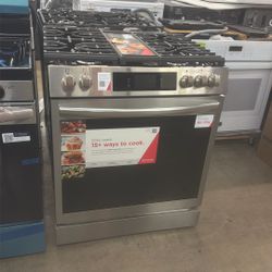 Frigidaire Gallery 5 Burners Whit Air Fry 
