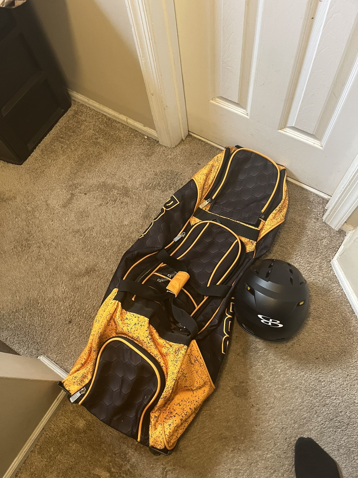 Boombah Rolling Beast Bag (Black/Gold) and Boombah Helmet (Black