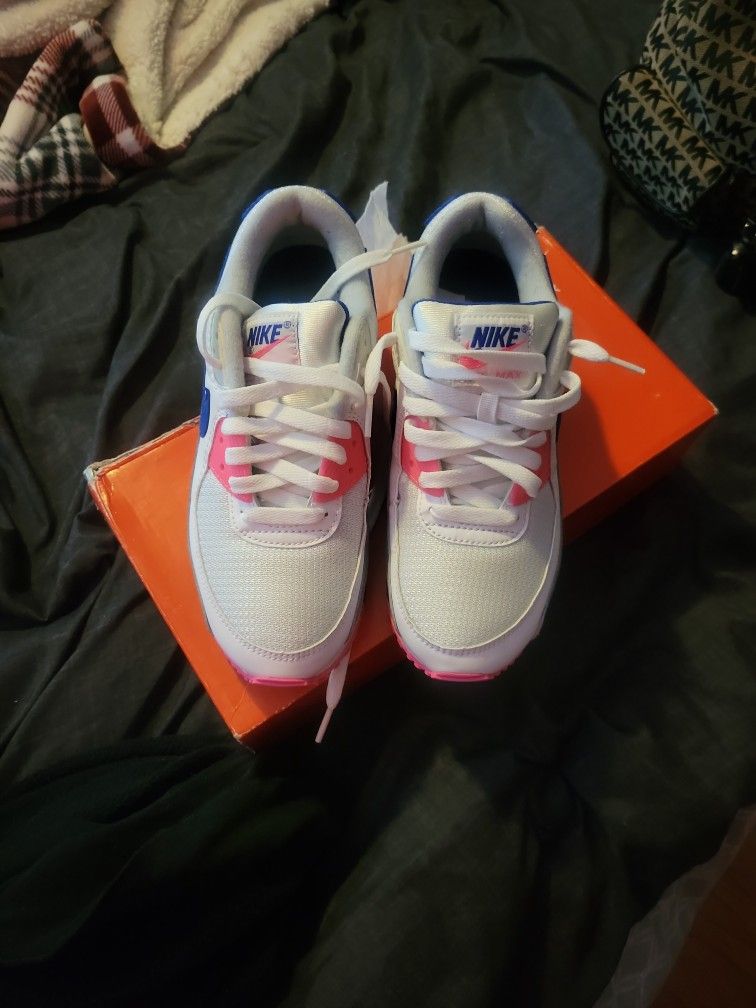 Air Max 90s Pink Purple And White Size 7