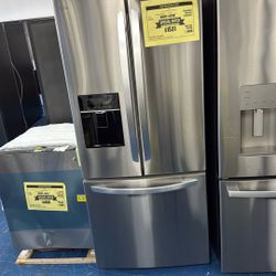 Refrigerator 30inc 3door With Icemaker