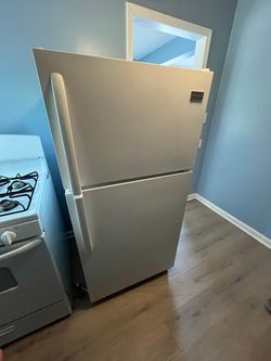 Refrigerator for Sale (white)