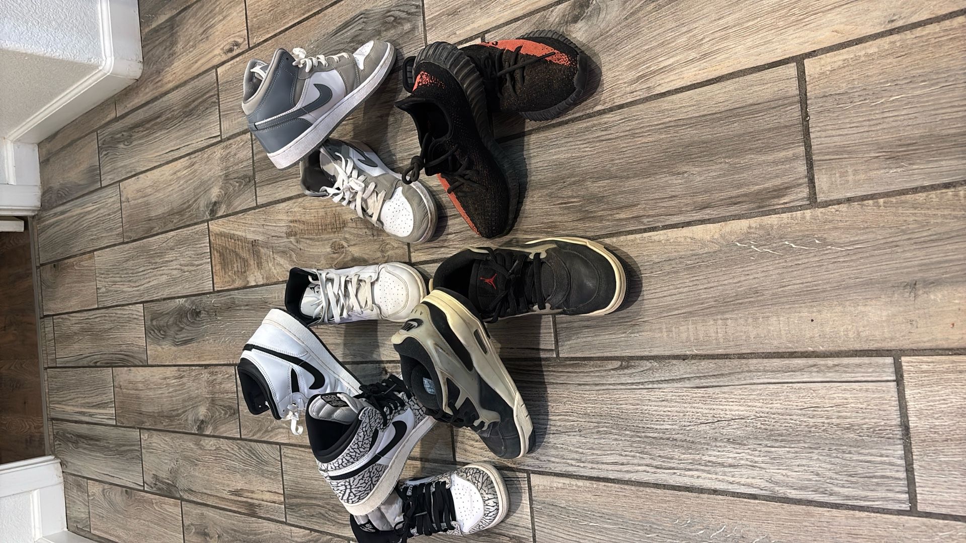 Nike Shoes 