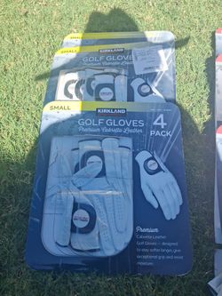 Golf gloves