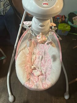 Fisher-Price Baby Swing with Mobile