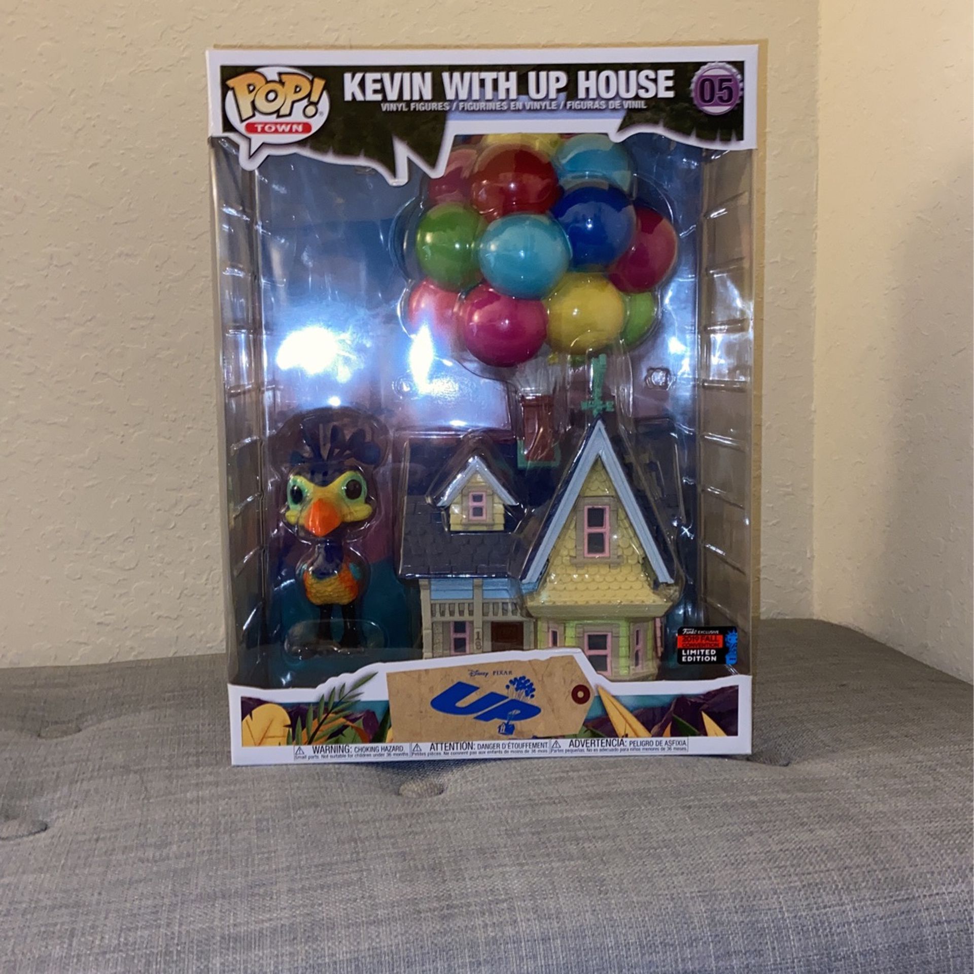 Kevin with Up House Funko Pop