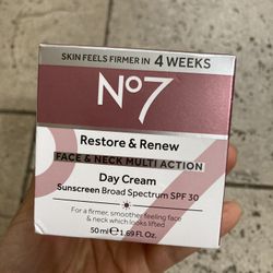 NWT No7 Restore & Renew Face & Neck Multi Action Day Cream SPF 30